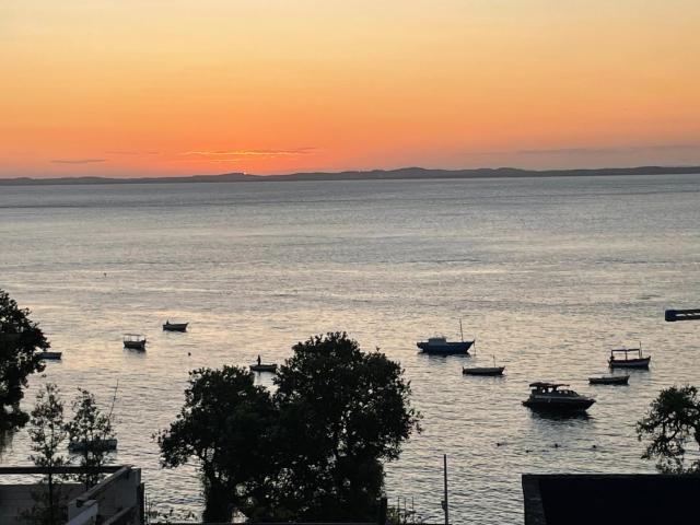 Ap 203 á menos de dois minutos da praia