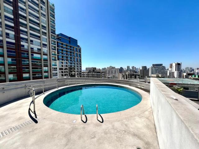 Piscina no Rooftop ao Lado do Shop Frei Caneca