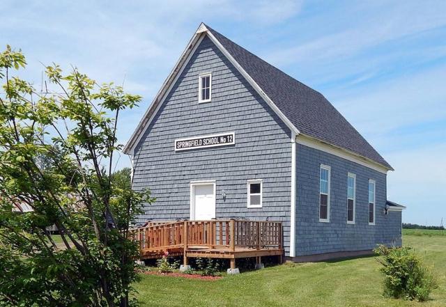 Old Schooling Summer Cottage