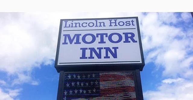 Lincoln Host Motor Inn