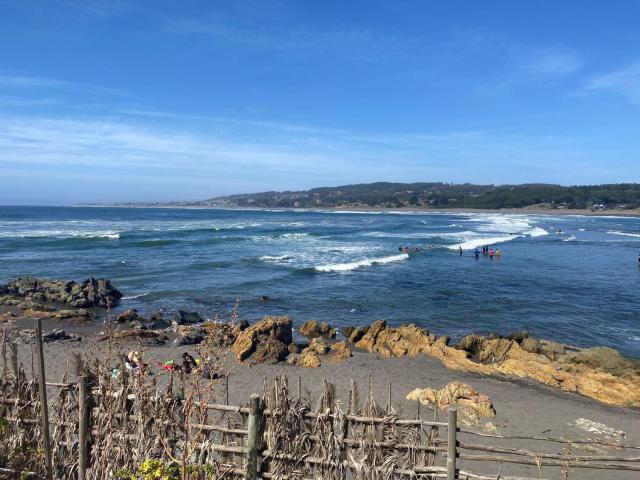 Beach Surf Front-Mareva House