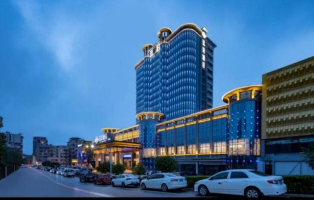 Till Bright Hotel, Lanshan Lanhai