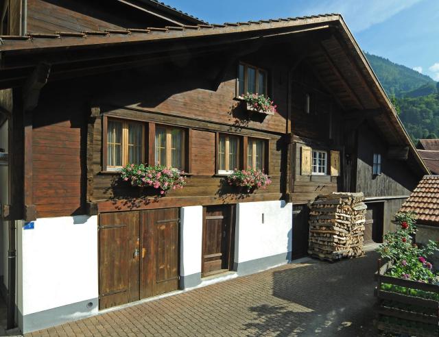 Hostel Chalet Stöckli mit Etagendusche