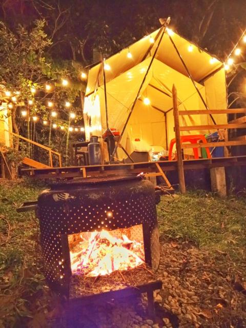 Glamping Colibrí, ubicado junto a bosque y cercano al parque a la vez