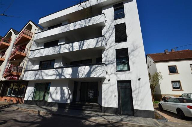 EG Ferienwohnung Merzig Stadt 60 qm PKW Stellplatz im Innenhof