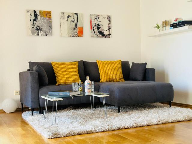 Stilvolles Business-Apartment mit Balkon in Leverkusen Wiesdorf - All-Inclusive Wohnen