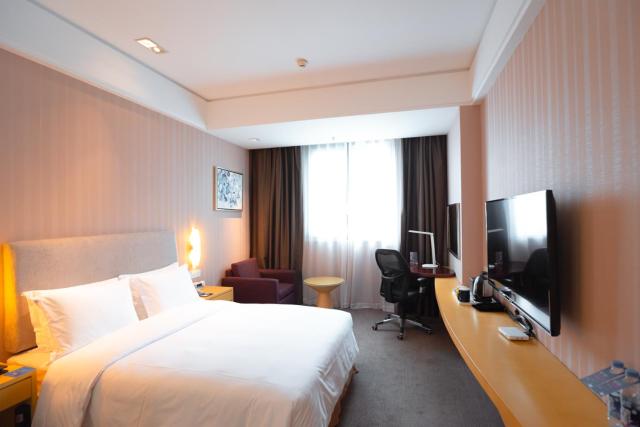 Holiday Inn Express Nantong Xinghu, an IHG Hotel