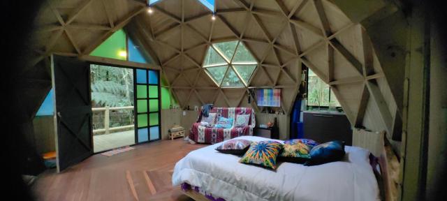 Sanayá Domo Glamping - Santa Elena