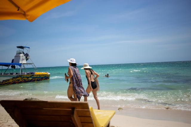 Beautiful Cabaña facing the Caribbean Sea!