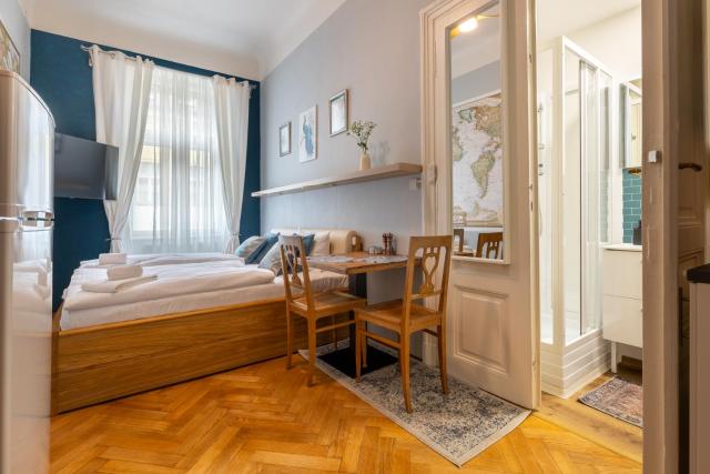 Cozy Apartment Close to Old Town Square