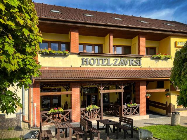 Hotel Závrší