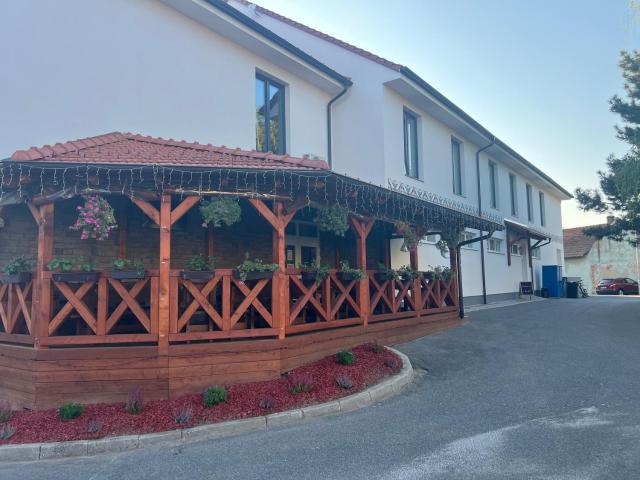 Vrbecká restaurace - penzion 10