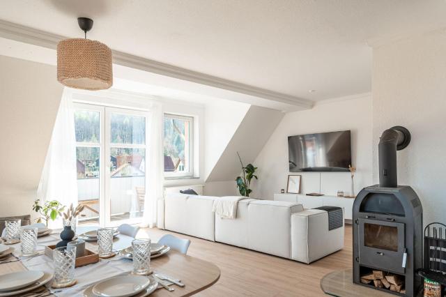 Premium Apartment - Ausblick - Kamin - Balkon - Smart TV - Kaffeevollautomat