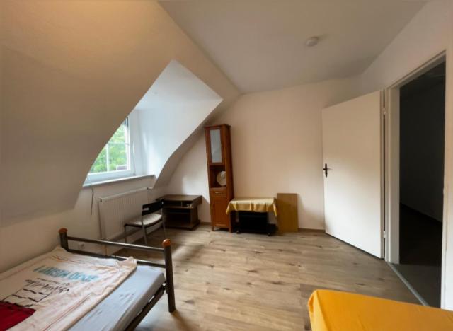 4-Zimmer Wohnung mit Balkon