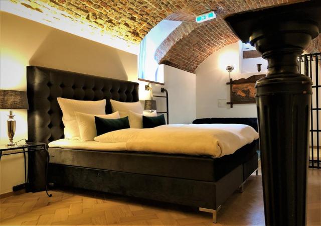 Historical Luxury Homes - Luxus Suite Colloseum