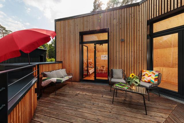 Wunderschönes Haus am See mit Dachterrasse, Badewanne, Kamin, Bettwäsche und Handtüchern