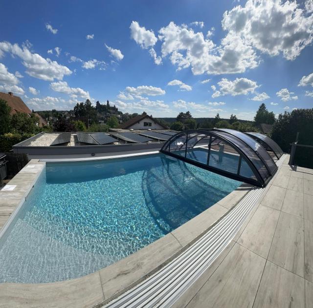 4 Sterne Ferienwohnung Schlossblick Sauna Pool Whirlpool pri