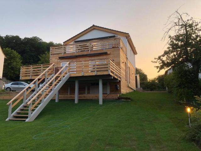 Ferienwohnung Waldblick mit Terrasse und Garten - familienfreundlich