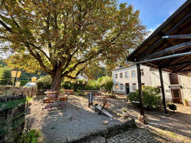 Hinkelshof - als Ferienwohnung - Selbstversorgerküche & Aufenthaltsräume - Südeifel, Mullerthal, Vianden