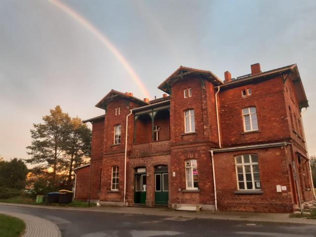 Privatzimmer ohne Komfort im historischen Bahnhof Lalendorf