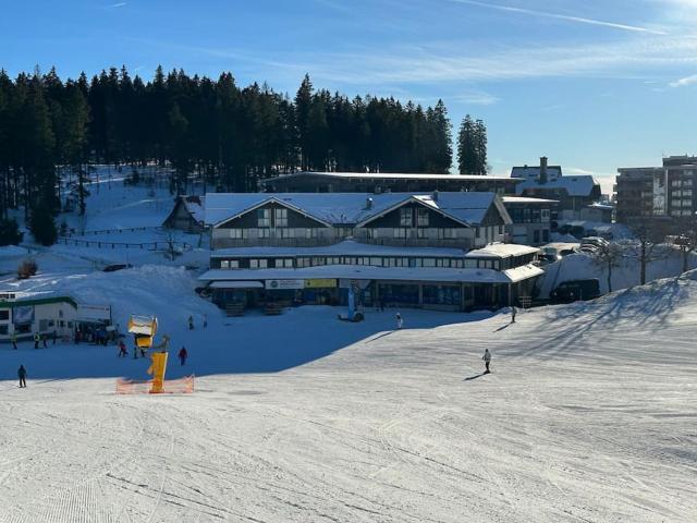 Wohnung direkt an der Skipiste und Bergbahn, 7 Betten, 2 Bäder