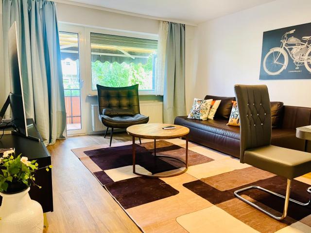 GraceHomes - Garage, Airport, Messe, Stuttgart, WiFi up to 6 Guests