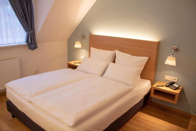 Cuxlandhotel Doppelzimmer 111