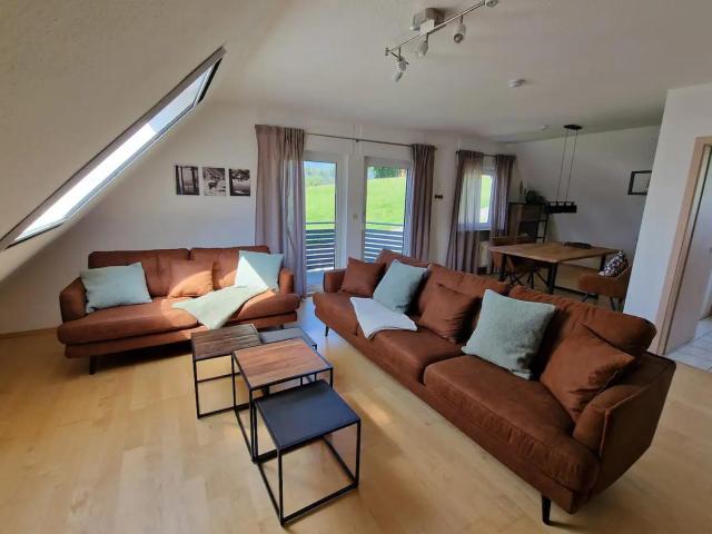 Moderne, ruhige Ferienwohnung Heselbach