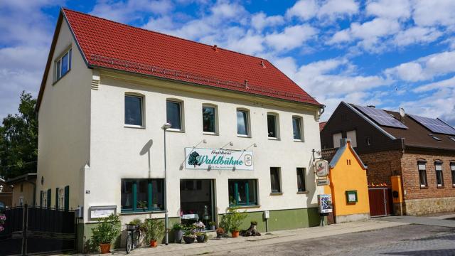 Gasthaus-Waldbuehne