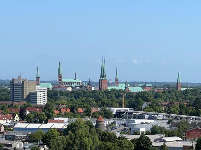 Über den Dächern der Hansestadt