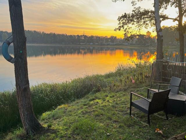 Romantische Zweisamkeit direkt am See