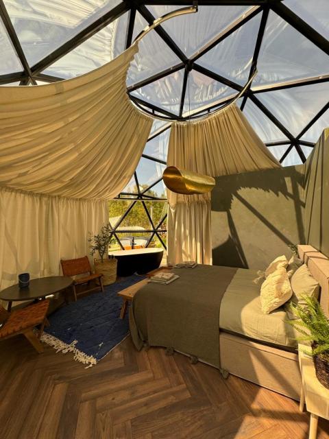 KUUL STAY - luxury glass domes