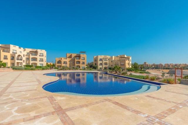 South Marina Compound - El Gouna