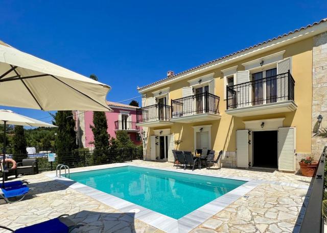 3 Bedroom Villa, Private Pool, Sea Views, Kefalonia