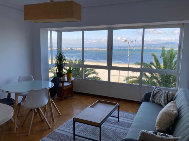 Apartamento en Sada en primera línea de playa