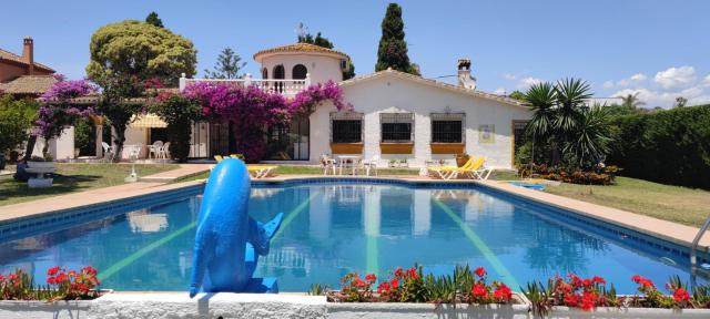 Spectacular Andalusian Villa Linda Vista Playa - Big Private Pool, BBQ & 2 Parking