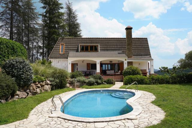 Casa rural con vistas a la montaña del Montseny