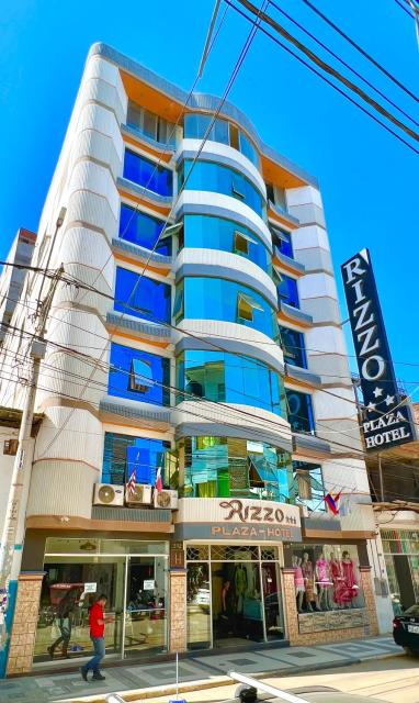 Rizzo Plaza Hotel