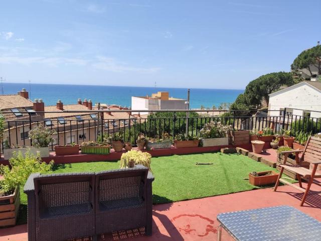 Apartment 3 minutes from the beach and train station on foot