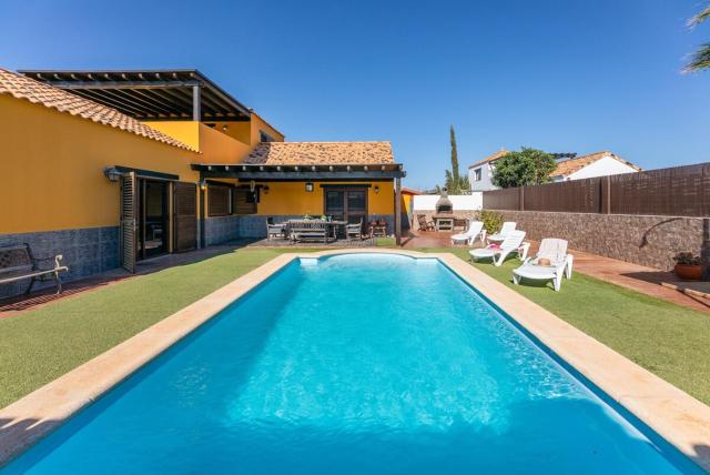 Villa Calma Private Pool La Oliva By Holidays Home