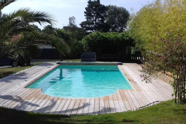 Jolie villa avec piscine à 6 kms des plages