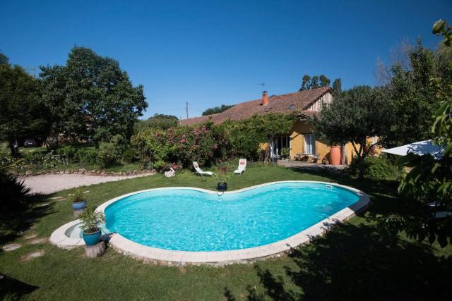 Idyllic fermette near Marciac- 8 people entire property