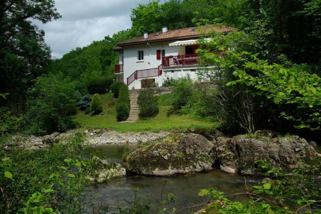 Maison de charme Nature et Rivière au pays basque