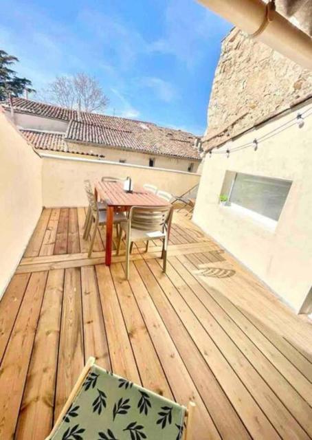 Maison avec extérieur proche saint Guilhem le desert