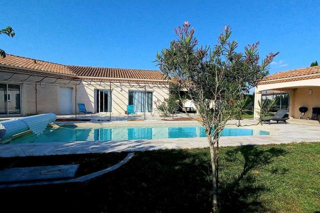 Villa 140 m² hab. avec piscine