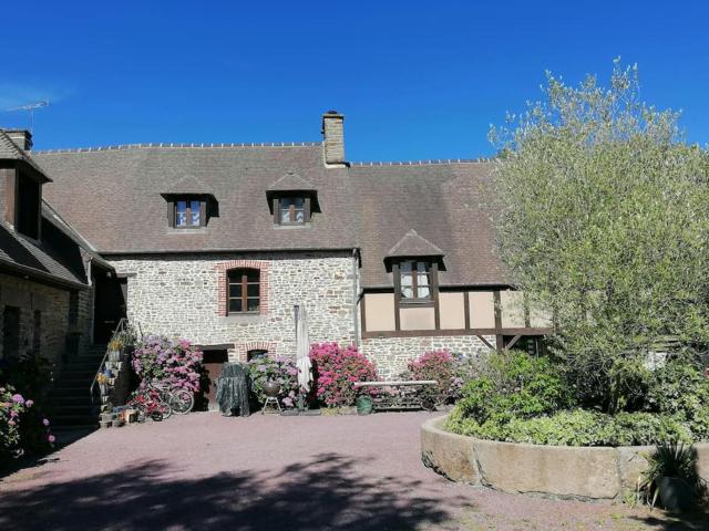 Sunset Family Guesthouse Mont Saint Michel