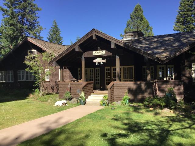 Point Comfort Lodge and Cabins