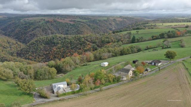 Ancienne fermette rénovée pour 10 personnes