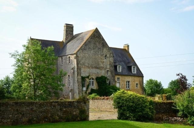 Le Chateau de Neuilly la Foret