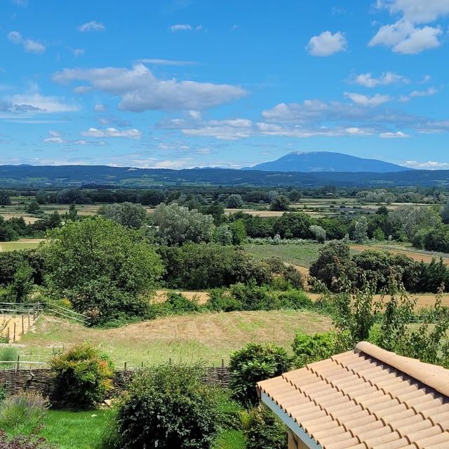 Maison avec terrasse proche Grignan